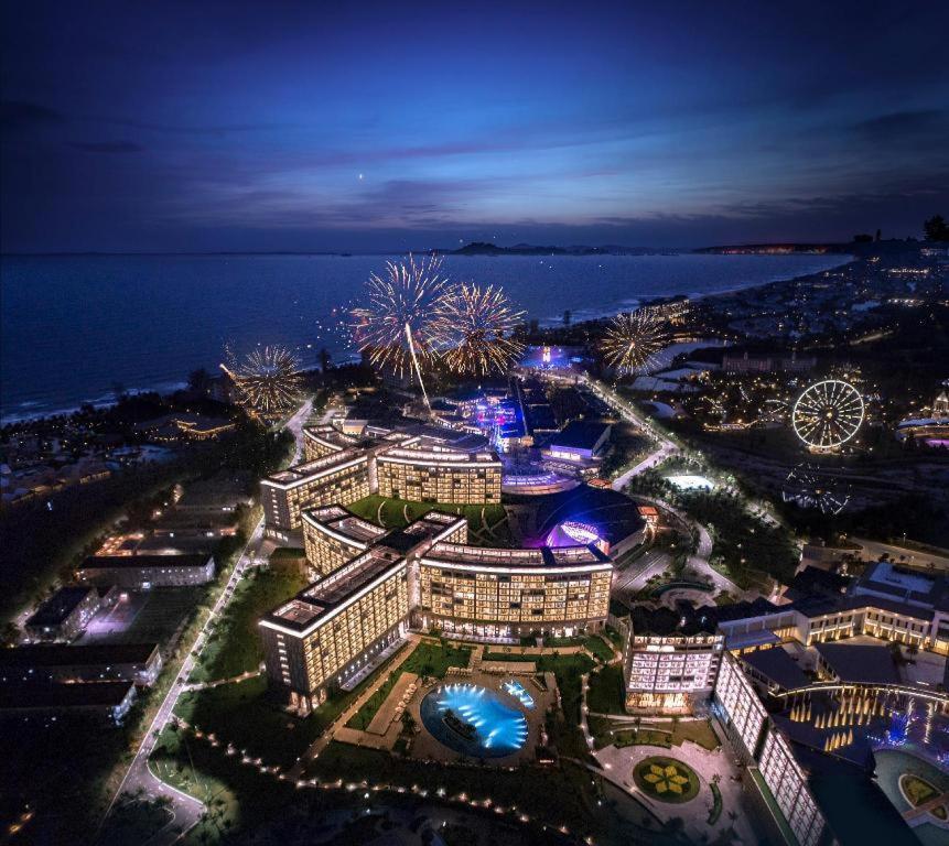 Vinoasis Phu Quoc Hotel Bien Hoa Luaran gambar